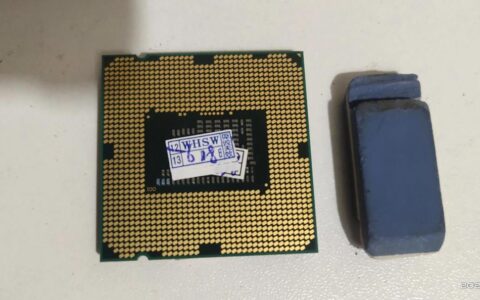 CPU核显花屏故障的简单维修方法(CPU核显花屏)